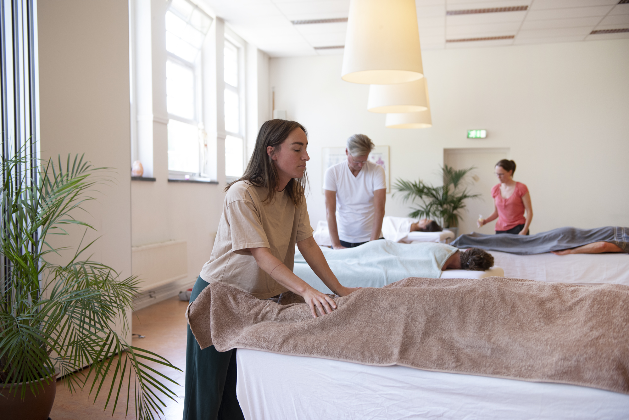 holistic massage course amsterdam